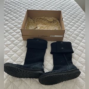 Ugg Classic Cardy. Size 6.